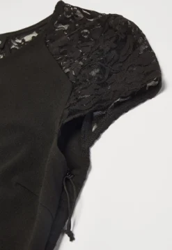 Even&Odd Robe Fourreau - Black -Magasin De Vêtements De Mode Even&Odd ce282185bd984871bf235e1515e93a79 scaled