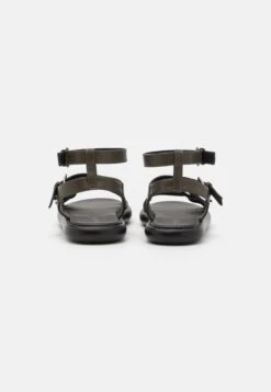 Even&Odd Sandales - Khaki -Magasin De Vêtements De Mode Even&Odd ce834ce3263948c68930e9fc892450f3 scaled