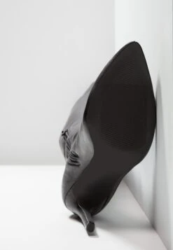 Even&Odd Bottes À Talons Hauts - Black -Magasin De Vêtements De Mode Even&Odd d01dfb6f2dd140b38b3e718bf8dc4b4a