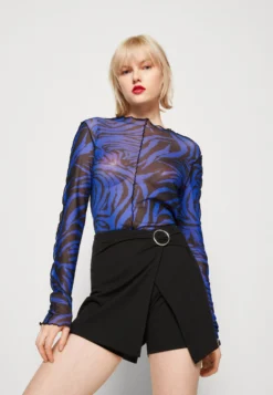 Even&Odd Short - Black -Magasin De Vêtements De Mode Even&Odd d03d6462d6664970a0aacedb59463719 scaled