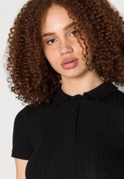 Even&Odd Robe De Jour - Black -Magasin De Vêtements De Mode Even&Odd d22a25a99d4c46ae8c1246af8801de9c scaled