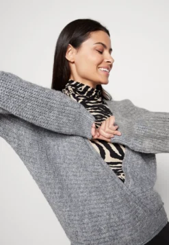 Even&Odd Gilet - Mottled Grey -Magasin De Vêtements De Mode Even&Odd d2ceb517e2854805bc3de77a5fcc10d5 scaled