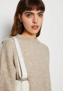 Even&Odd Robe Pull - Brown 9 Even&Odd Robe Pull - Brown -Magasin De Vêtements De Mode Even&Odd d8460e152eb640f18be5084509ab121f scaled