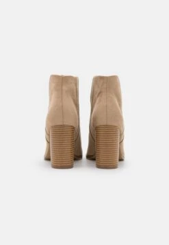 Bottines À Talons Hauts - Beige -Magasin De Vêtements De Mode Even&Odd e0bf4eb2417e48349c4659027f9a462f scaled