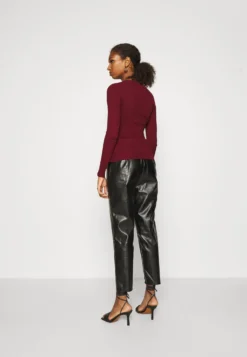 Even&Odd Pullover - Winetasting -Magasin De Vêtements De Mode Even&Odd e47507fbc7414bb9bace97f516823f38 scaled