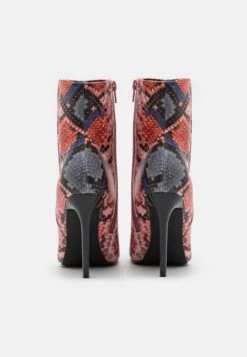 Even&Odd Bottines À Talons Hauts - Multi-Coloured -Magasin De Vêtements De Mode Even&Odd e6e5ee9bff2b4c1e91a2cc404b586d47 scaled