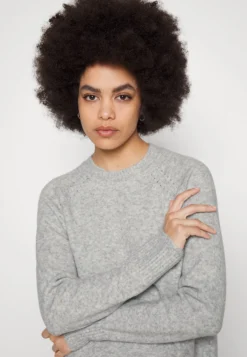 Even&Odd Robe Pull - Mottled Light Grey 9 Even&Odd Robe Pull - Mottled Light Grey -Magasin De Vêtements De Mode Even&Odd e7ff4ba3cfa84c89929af4f843030925 scaled