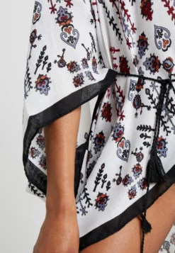 Even&Odd Veste Légère - Off-White -Magasin De Vêtements De Mode Even&Odd e804b5b1e78c4f129c9f631dbe876904