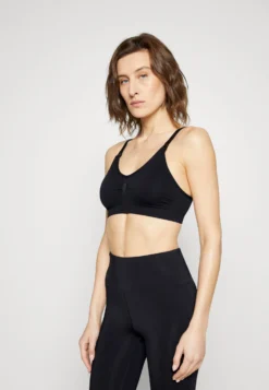 Nursing Light Support Sports Bra - Brassières De Sport À Maintien Léger - Black -Magasin De Vêtements De Mode Even&Odd ead5eddd8d2d410e8f4223759827b836 scaled