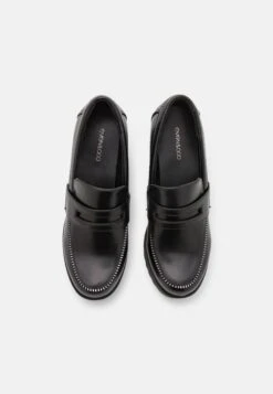 Escarpins À Plateforme - Black 11 Escarpins À Plateforme - Black -Magasin De Vêtements De Mode Even&Odd ed36d06c71674c54889ef28e000ebd47 scaled