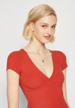 Even&Odd Robe Fourreau - Red -Magasin De Vêtements De Mode Even&Odd ef27e19b4b8c4c95b4525618ab01a02c scaled