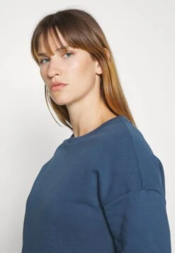 Sweatshirt - Dark Blue -Magasin De Vêtements De Mode Even&Odd f2a636638c284247b54bc70fedbc4911 scaled