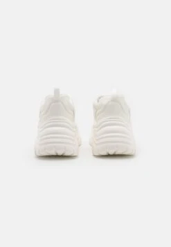 Even&Odd Baskets Basses - White -Magasin De Vêtements De Mode Even&Odd f8d99b7275754e6db5d1613653ea0cbe scaled