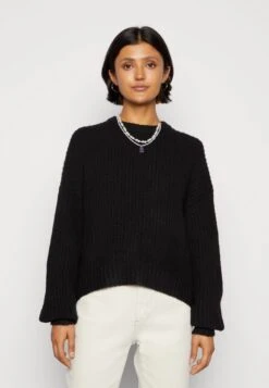 Even&Odd Pullover - Black