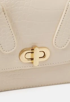 Even&Odd Sac Bandoulière - Off-White -Magasin De Vêtements De Mode Even&Odd fdfb7ad0d4b64e50a18cc50056857b53 scaled